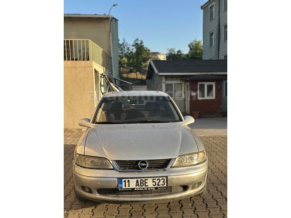 Sahibinden Opel Vectra 2.0 CD 2000 Model 