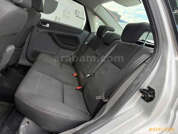 2011 FOCUS TİTANİUM DEĞİŞENSİZ-START&STOP-110.000KM