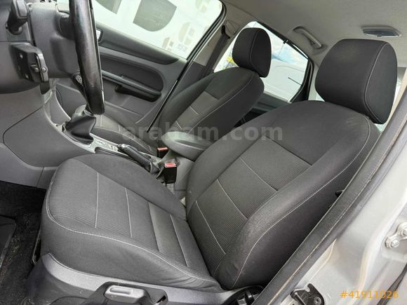 2011 FOCUS TİTANİUM DEĞİŞENSİZ-START&STOP-110.000KM