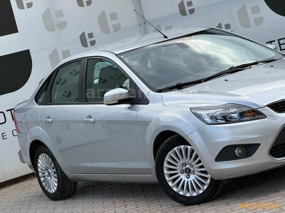 2011 FOCUS TİTANİUM DEĞİŞENSİZ-START&STOP-110.000KM