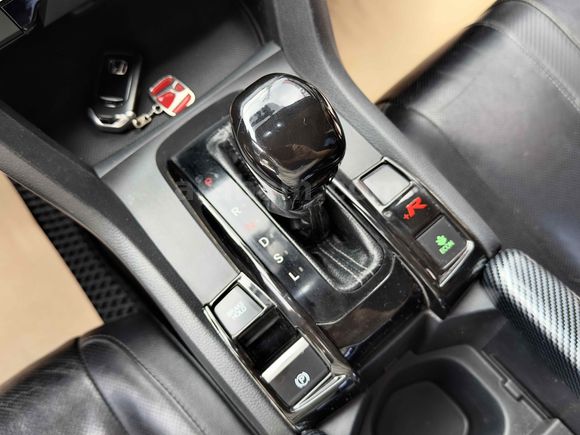 DRN GROUP// HONDA CİVİC 1.6İ VTEC ECO EXECUTİVE// KK 12AY TKST