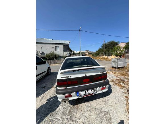 Renault R 19 1.6 Europa RNE#50.000? PEŞİNATLA ELDEN SENETLİ#