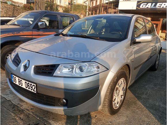 Galeriden Renault Megane 1.5 dCi Expression 2007 Model Rize