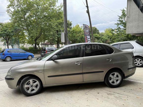 Galeriden Seat Cordoba 1.4 Reference 2005 Model Kocaeli