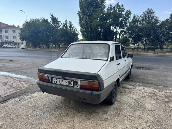 Galeriden Renault R 12 Toros 1989 Model Kırklareli