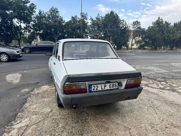 Galeriden Renault R 12 Toros 1989 Model Kırklareli