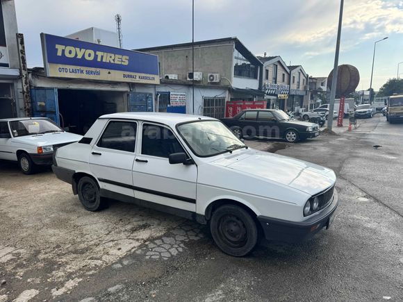 Galeriden Renault R 12 Toros 1989 Model Kırklareli
