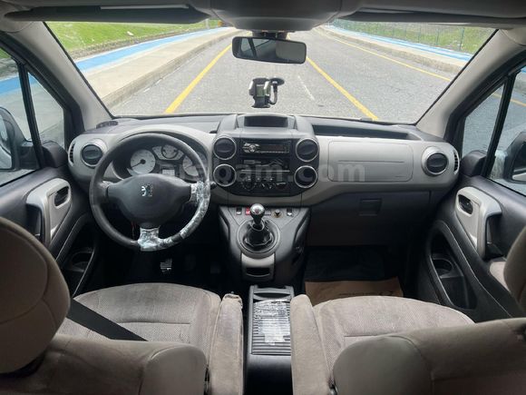 Sahibinden Peugeot Partner 1.6 HDI Active 2012 Model