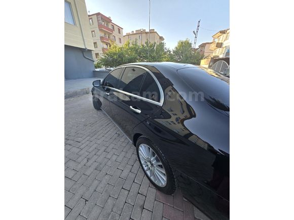 Sahibinden Mercedes - Benz E 200 d Exclusive 2023 Model