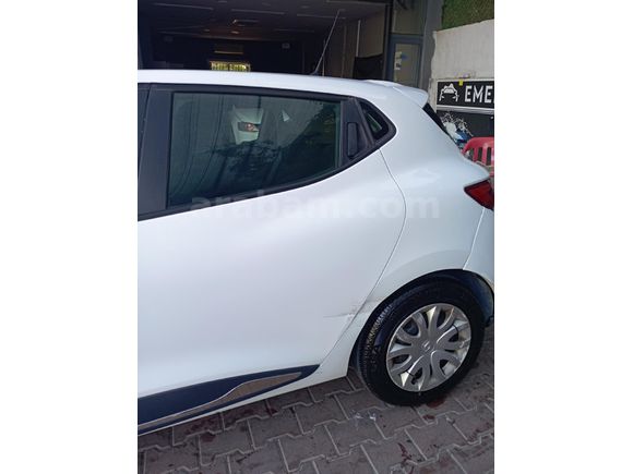 Temiz Clio 45000km, muayenesi yeni