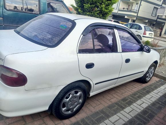 Sahibinden Hyundai Accent 1.3 LS 1998 Model