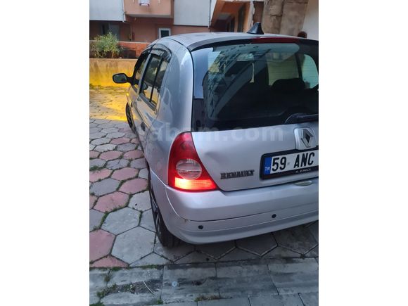 Sahibinden Renault Clio 1.2 Authentique 2006 Model