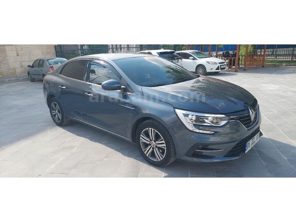 Sahibinden Renault Megane 1.3 TCe Touch 2023 Model