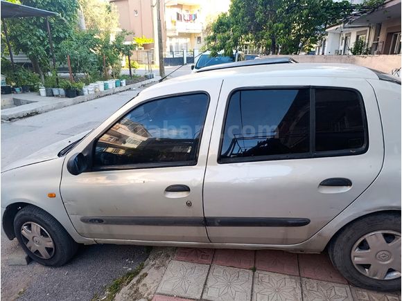 Sahibinden Renault Clio 1.4 RNA 2000 Model