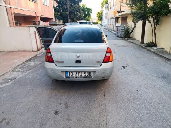 Sahibinden Renault Clio 1.4 RNA 2000 Model