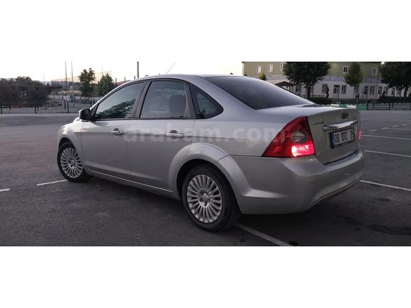 Sahibinden Ford Focus 1.6 Titanium 2010 Model