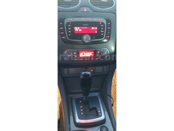 Sahibinden Ford Focus 1.6 Titanium 2010 Model