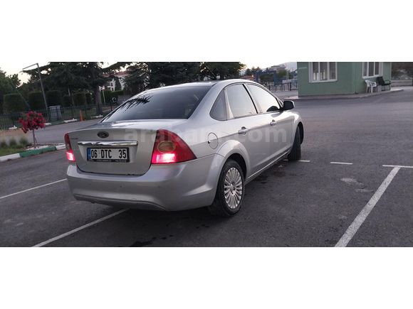 Sahibinden Ford Focus 1.6 Titanium 2010 Model