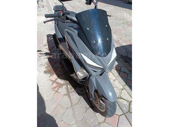 İKİNCİ SAHİBİNDEN TEMİZ MAXİ SCOOTER (KURYEDE KULLANILMAMIŞ)