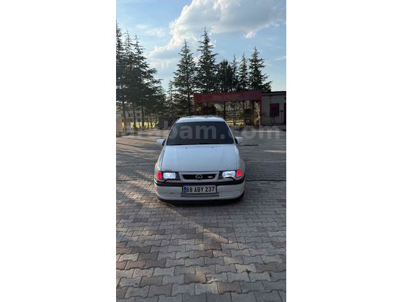 Sahibinden Opel Vectra 2.0 GLS 1995 Model 