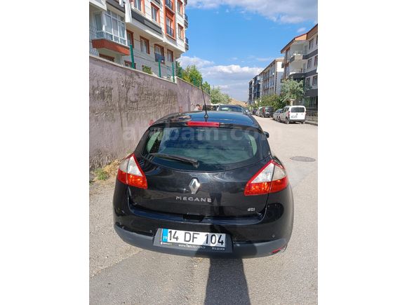 Sahibinden Renault Megane 1.5 dCi Touch 2014 Model
