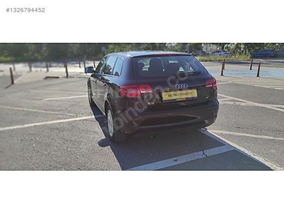 A3 Sportback 1.6 Attraction S-Tronic 141000 KM'DE