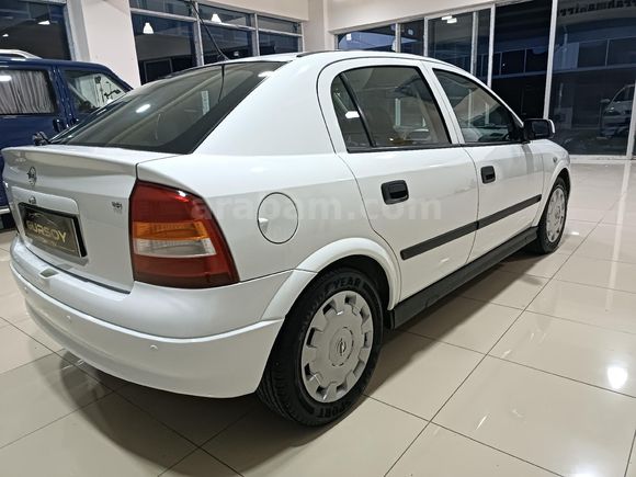 Galeriden Opel Astra 1.6 Comfort 2004 Model Denizli