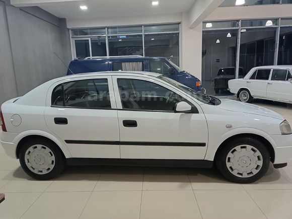 Galeriden Opel Astra 1.6 Comfort 2004 Model Denizli