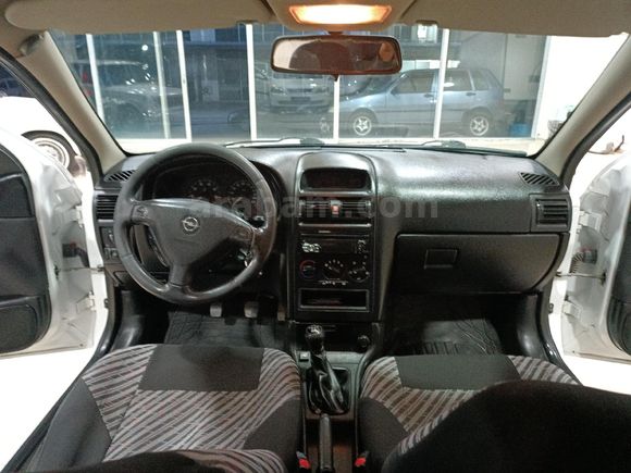 Galeriden Opel Astra 1.6 Comfort 2004 Model Denizli