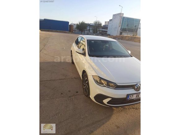 LÜX GARAGEDEN POLO