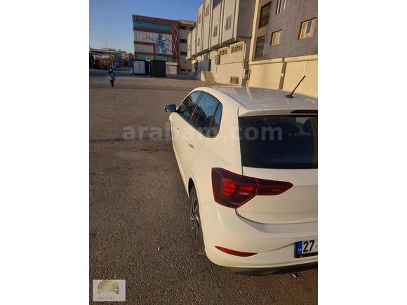LÜX GARAGEDEN POLO