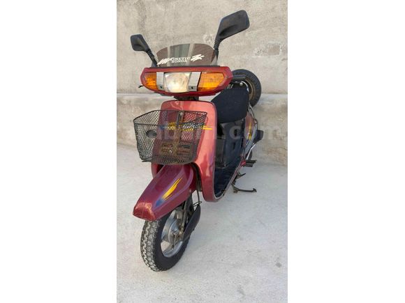 2004  MODEL KİNETİX SIFIR VİZELİ