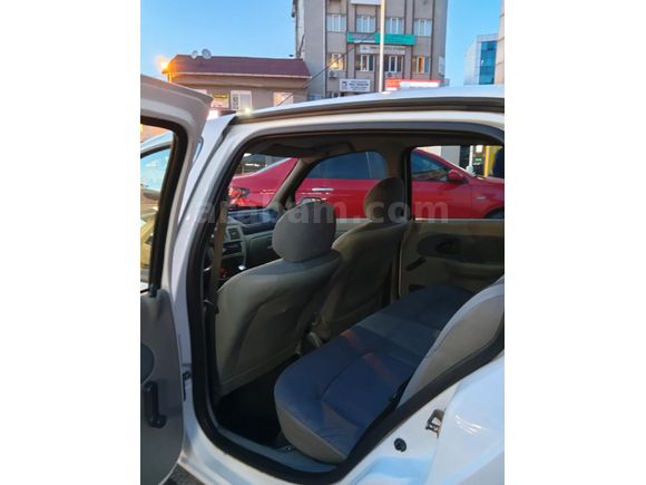 Sahibinden Renault Clio 1.4 Authentique 2004 Model