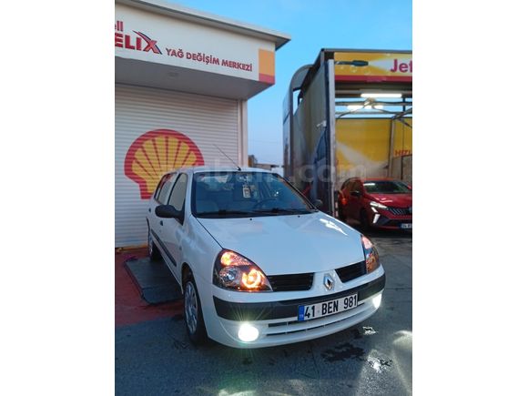 Sahibinden Renault Clio 1.4 Authentique 2004 Model