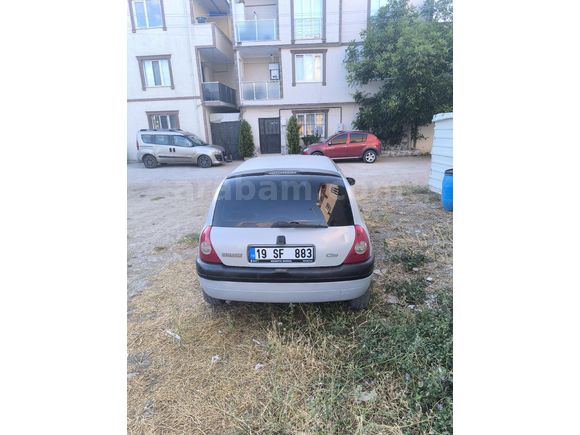 Sahibinden Renault Clio 1.6 RXT 2000 Model