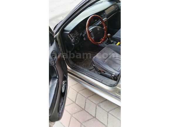 Sahibinden Opel Vectra 2.5 CDX 1997 Model