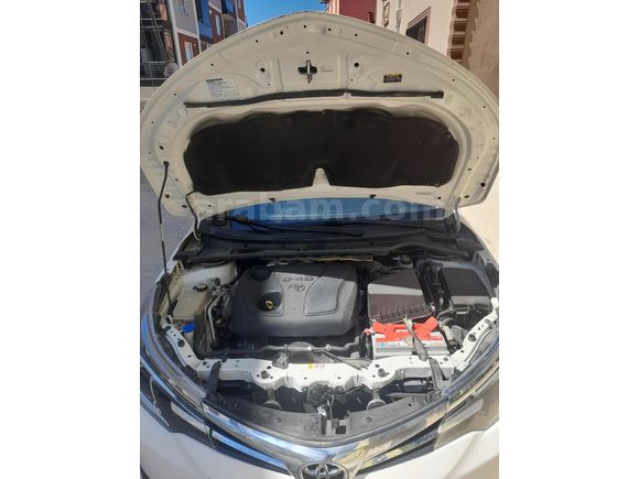 Sahibinden Toyota Corolla 1.4 D-4D Touch 2018 Model Beyaz