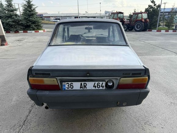 Galeriden Renault R 12 Toros 1990 Model Kars