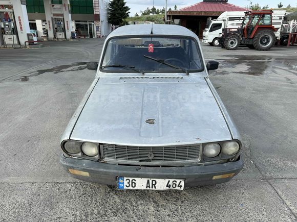 Galeriden Renault R 12 Toros 1990 Model Kars