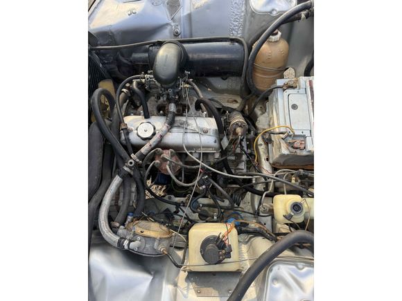 Galeriden Renault R 12 Toros 1990 Model Kars