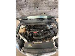Sahibinden Ford Focus 1.6 Trend 2006 Model  267.700 km Gri (Gümüş)
