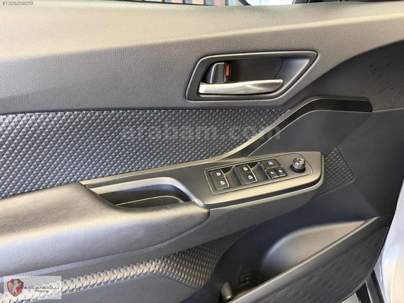 ASLANOĞLU PLAZA'DAN 2017 C-HR 1.2 ADVANCE MULTİDRİVE S