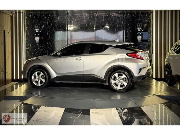ASLANOĞLU PLAZA'DAN 2017 C-HR 1.2 ADVANCE MULTİDRİVE S