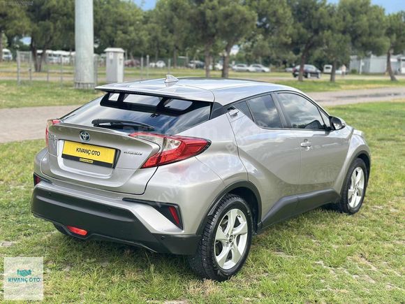 2017 MODEL 1.8 HİBRİT 92 BİN KM DE