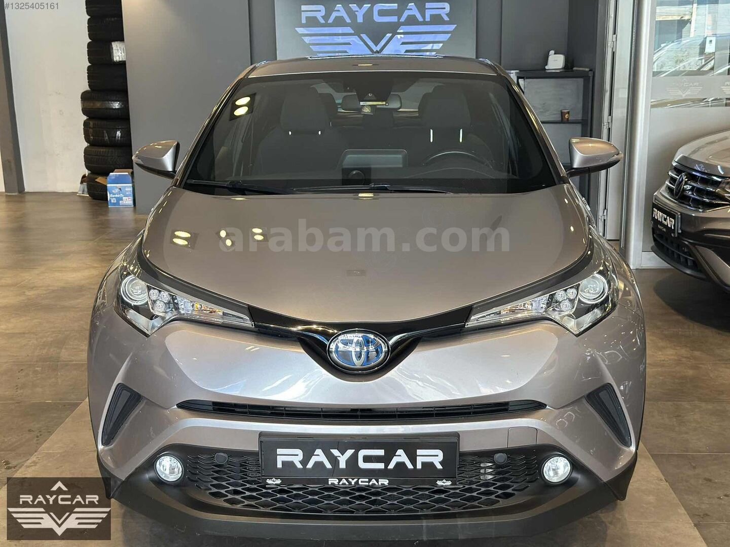 100.000 KM'DE 2019 MODEL TOYOTA C-HR 1.8 HYBRİD ADVANCE 1