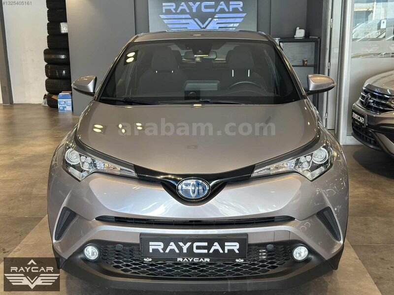 100.000 KM'DE 2019 MODEL TOYOTA C-HR 1.8 HYBRİD ADVANCE