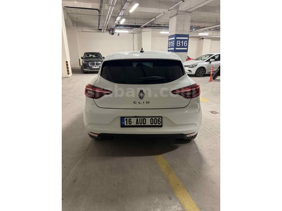 Sahibinden Renault Clio 1.0 TCe Joy 2022 Model 