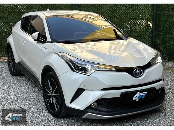 2017 TOYOTA C-HR HYBRID 118.000km HATASIZ BOYASIZ