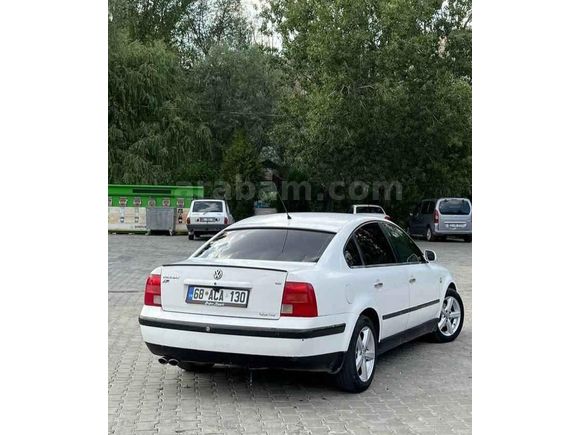 Sahibinden Volkswagen Passat 1.8 Basic 1998 Model