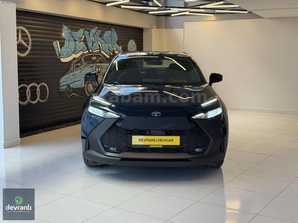 2025 TOYOTA CHR 1.8 HYBRİD FLAME E-CVT 13.500 KM HATASIZ BOYASIZ